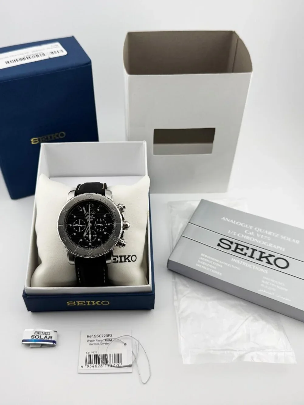 Rare Seiko Solar Chronograph Men's Watch (SSC223P2) - Full Set + Straps